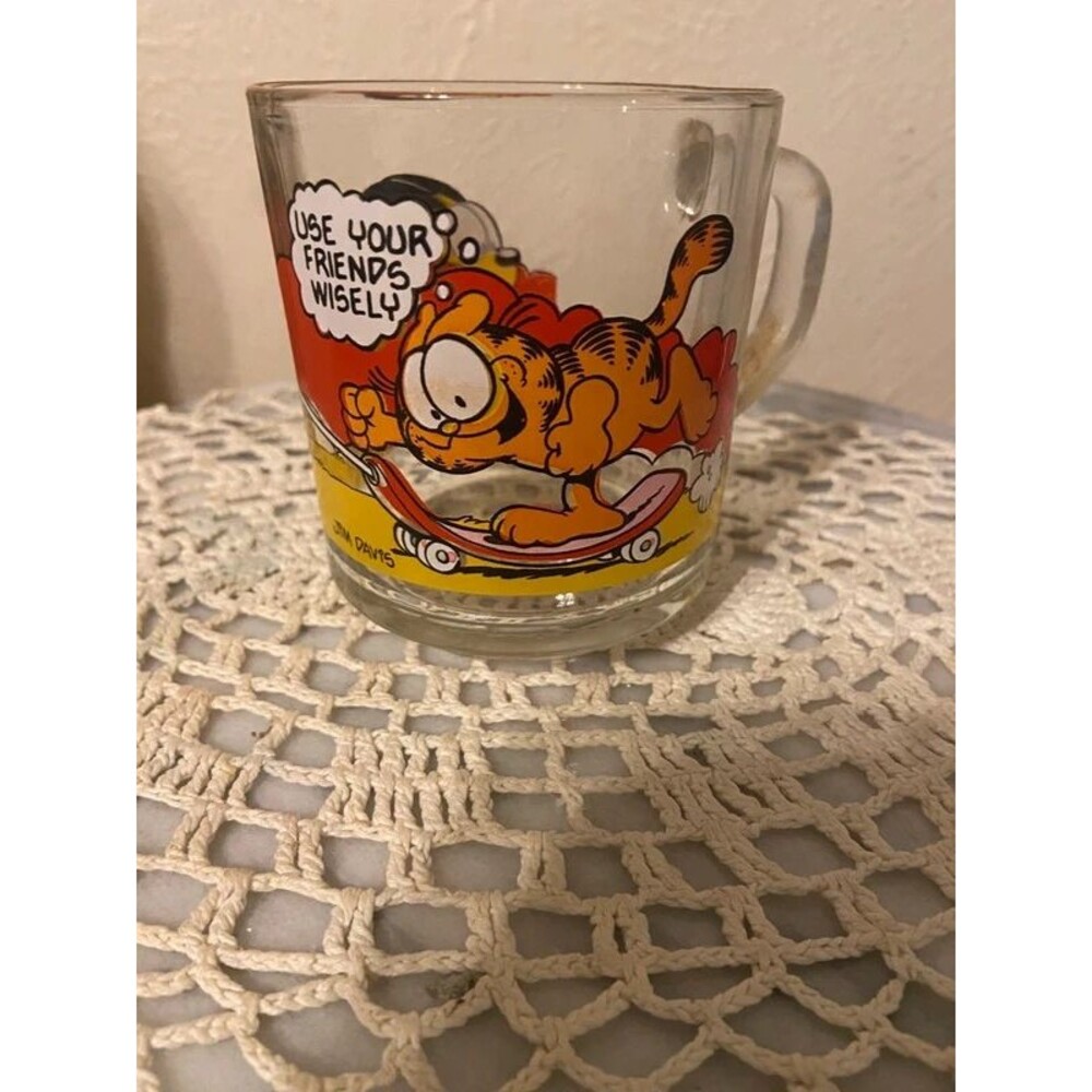 Vintage 1978 Garfield McDonald's Glass Mug "Use Your Friends Wisely" Jim Davis